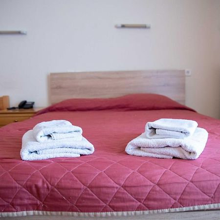 Hotel Kastro Sérvia Eksteriør bilde