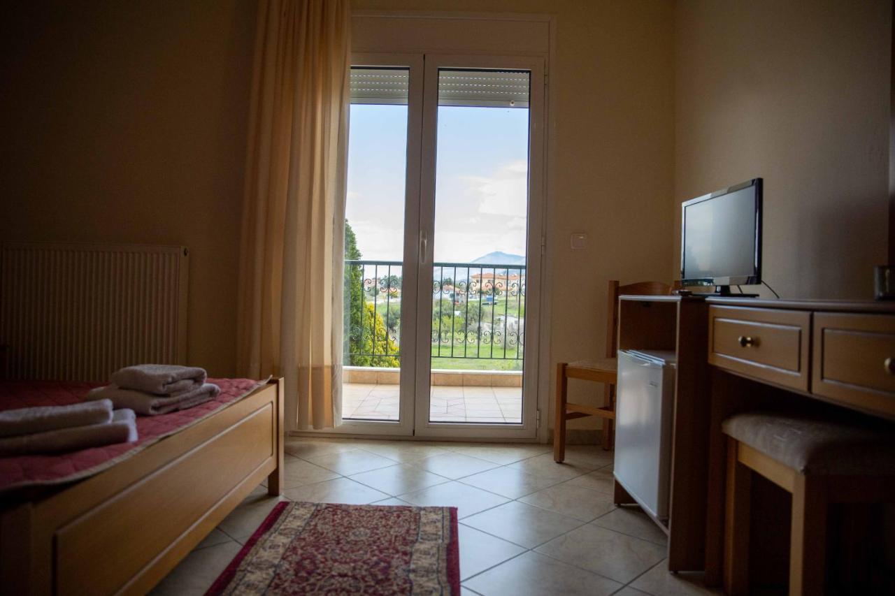 Hotel Kastro Sérvia Eksteriør bilde