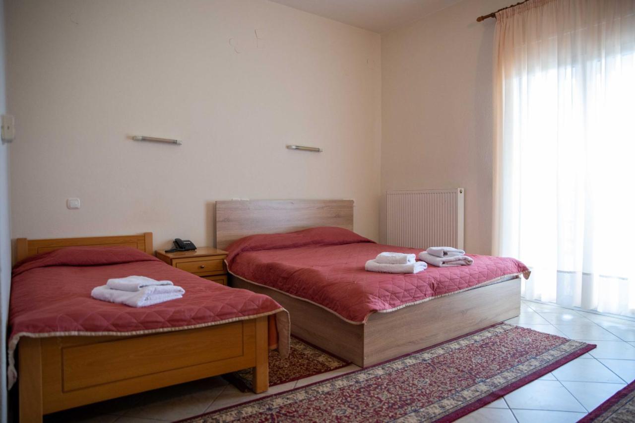 Hotel Kastro Sérvia Eksteriør bilde