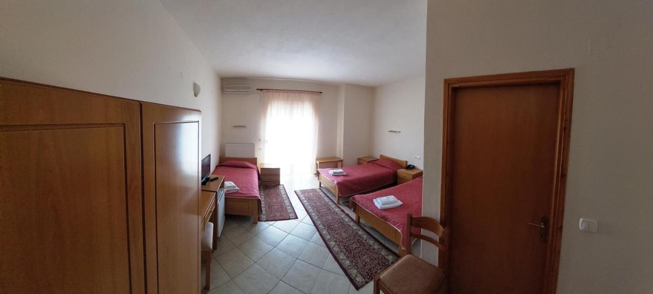 Hotel Kastro Sérvia Eksteriør bilde