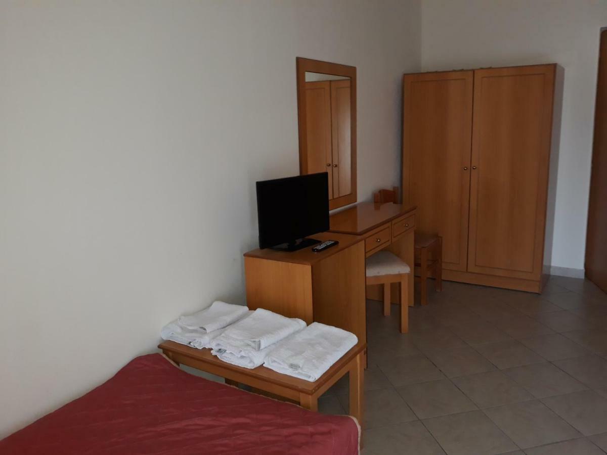 Hotel Kastro Sérvia Eksteriør bilde